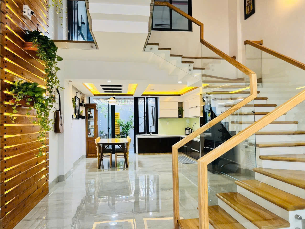 🔥 BÁN TUYỆT PHẨM VILLA HỒ BƠI 142M² - ĐƯỜNG BÀ HUYỆN THANH QUAN. CÁCH BIỂN 200M. - Ảnh chính